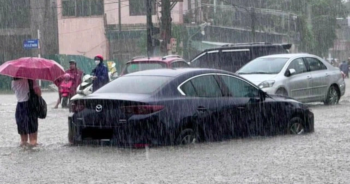 2 kịch bản mưa lớn ở miền Trung, Biển Đông có bão số 6