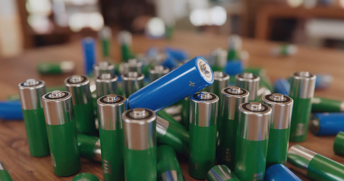 Phụ gia mới giúp pin lithium-ion giữ 95,6% dung lượng sau 1.000 lần sạc