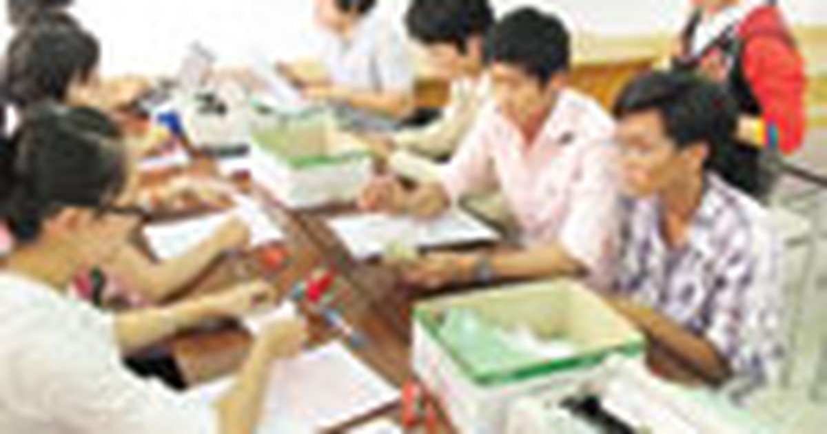 Những lưu ý khi đóng, rút học phí