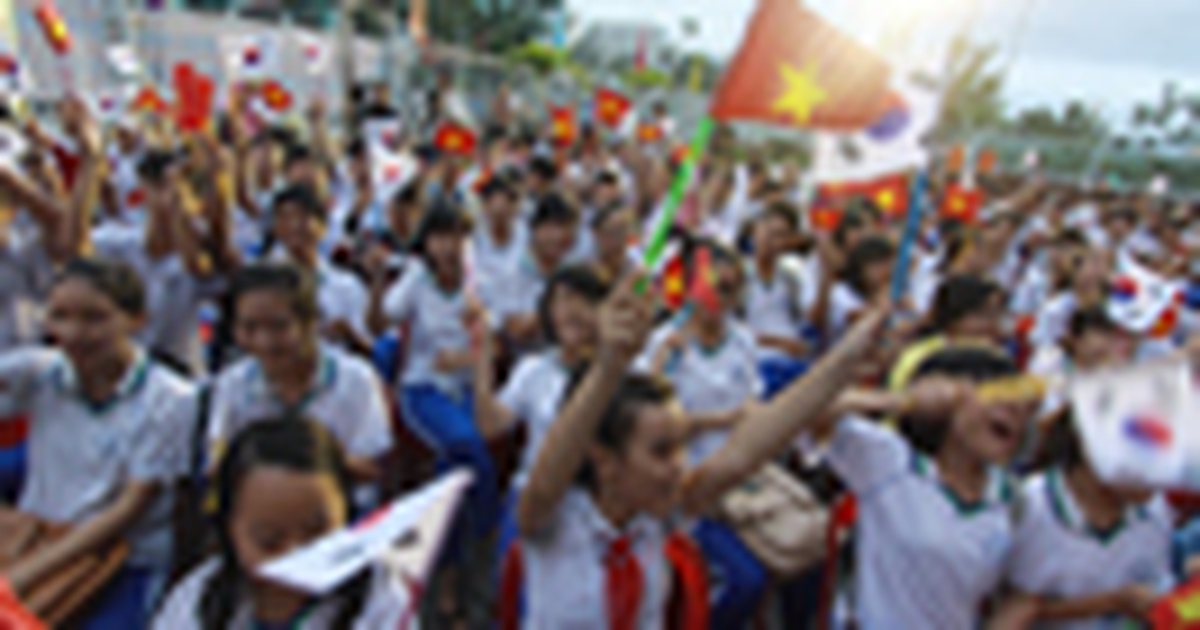 Đà Nẵng đón đoàn xe đạp xuyên Việt "Đồng hành da cam"