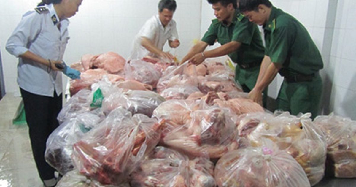 Trắng đêm theo thịt bẩn