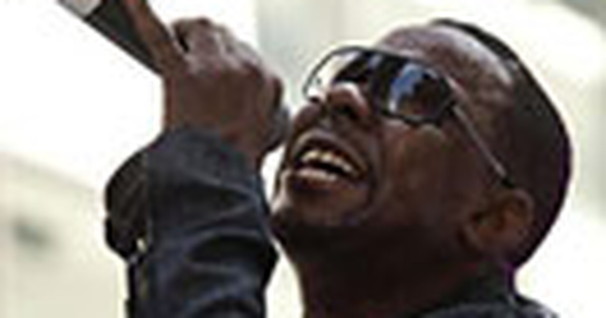 Bobby Brown bị phạt tù vì say rượu lái xe