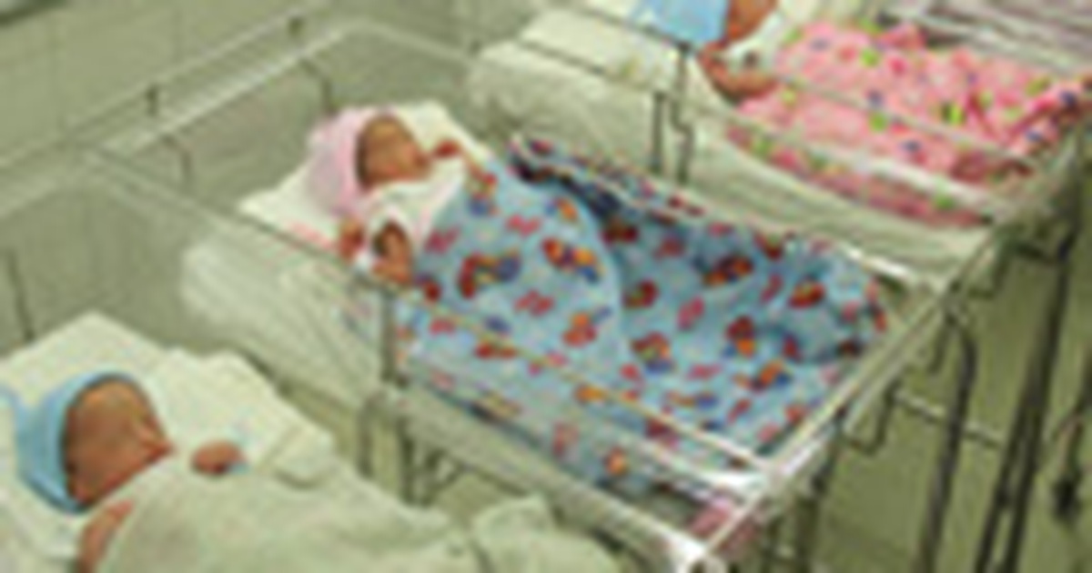 Ba bé trong ca sinh 5 đã ra khỏi phòng chăm sóc đặc biệt