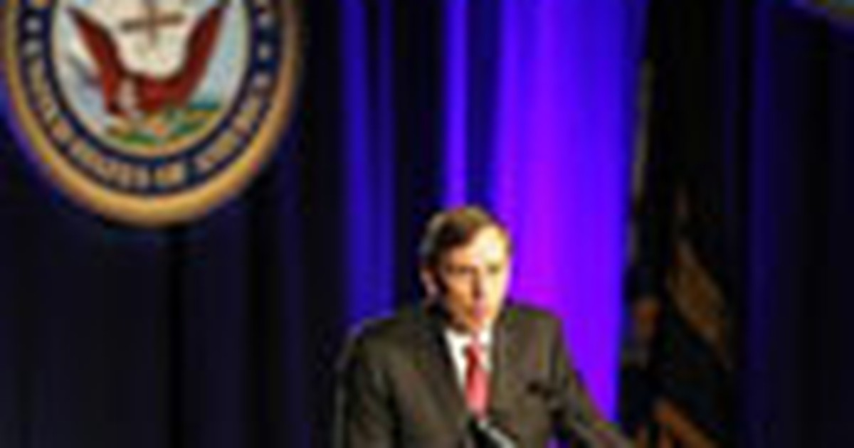 Cựu Giám đốc CIA David Petraeus bắt đầu sự nghiệp giảng dạy