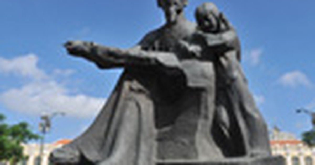 Dời tượng đài Bác Hồ với thiếu nhi về Nhà thiếu nhi TP.HCM