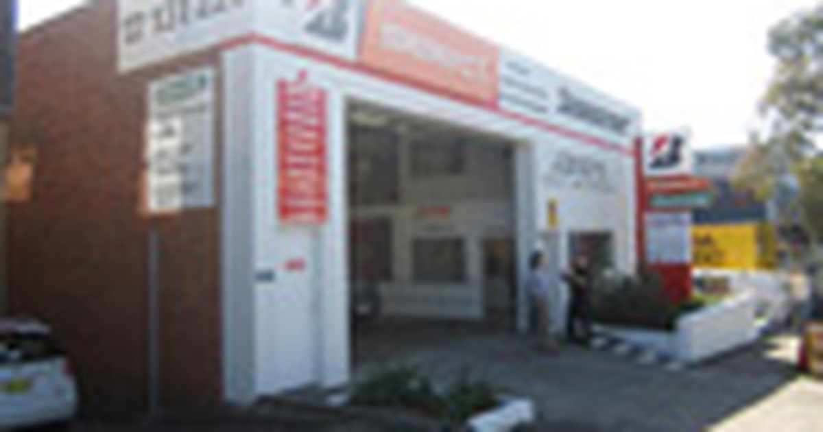 Trung tâm dịch vụ lốp xe B - Select của Bridgestone Việt Nam - mô hình chăm sóc xe ô tô chuẩn mực