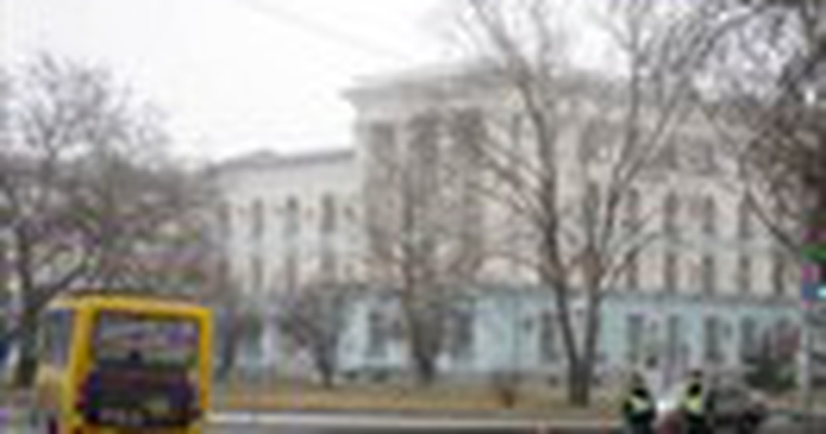 Ukraine: Trụ sở chính quyền khu tự trị Crimea bị chiếm giữ