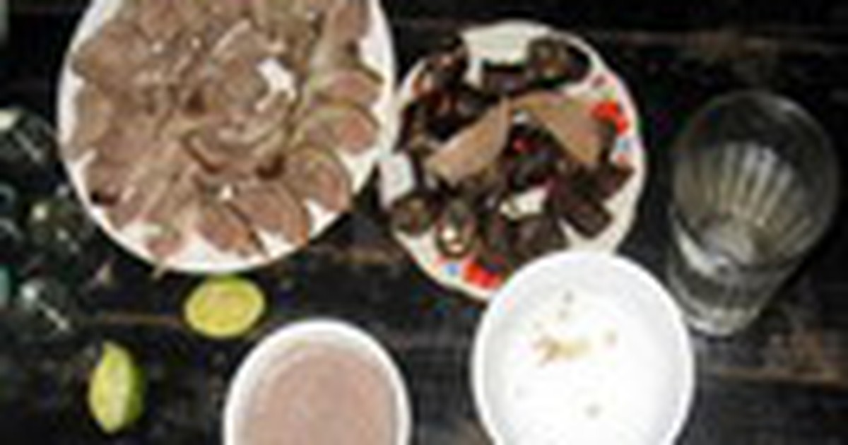 Cảm tính thế, các bạn phản đối ăn thịt chó không thuyết phục được tôi đâu!