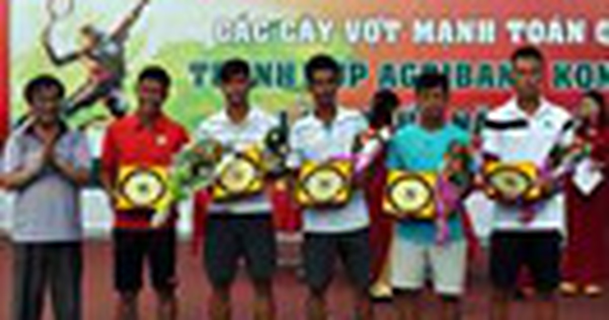 Kết thúc giải quần vợt các cây vợt mạnh toàn quốc