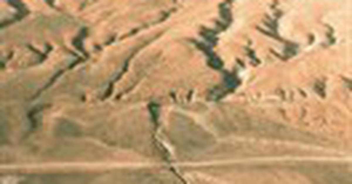 Khai thác nước ngầm quá mức làm tăng động đất ở California