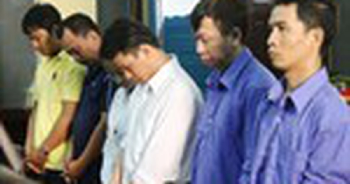 Xét xử tập đoàn massage Tân Hoàng Phát: Tòa triệu tập 73 bị hại nhưng chỉ 9 người có mặt