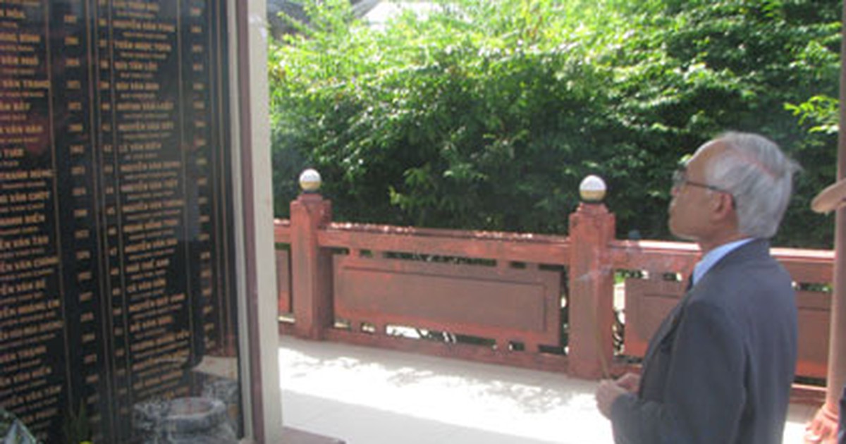 Tổng lãnh sự quán Nhật Bản tưởng niệm nạn nhân cầu Cần Thơ