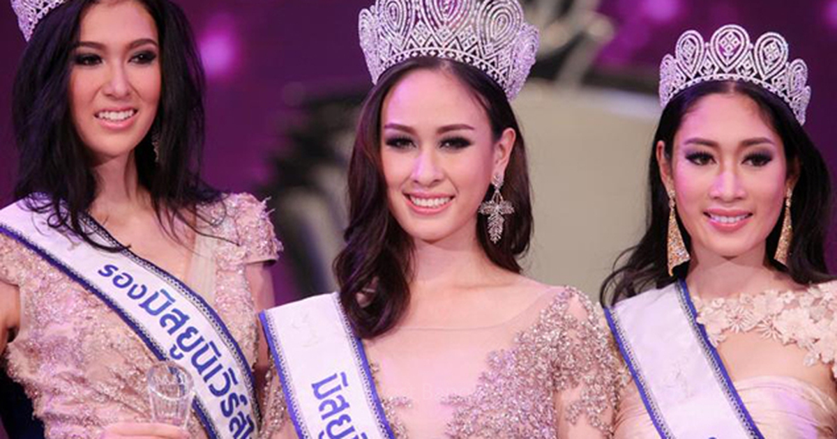 ‘Vạ miệng’ trên Facebook, Hoa hậu Hoàn vũ Thái Lan nức nở trả vương miện