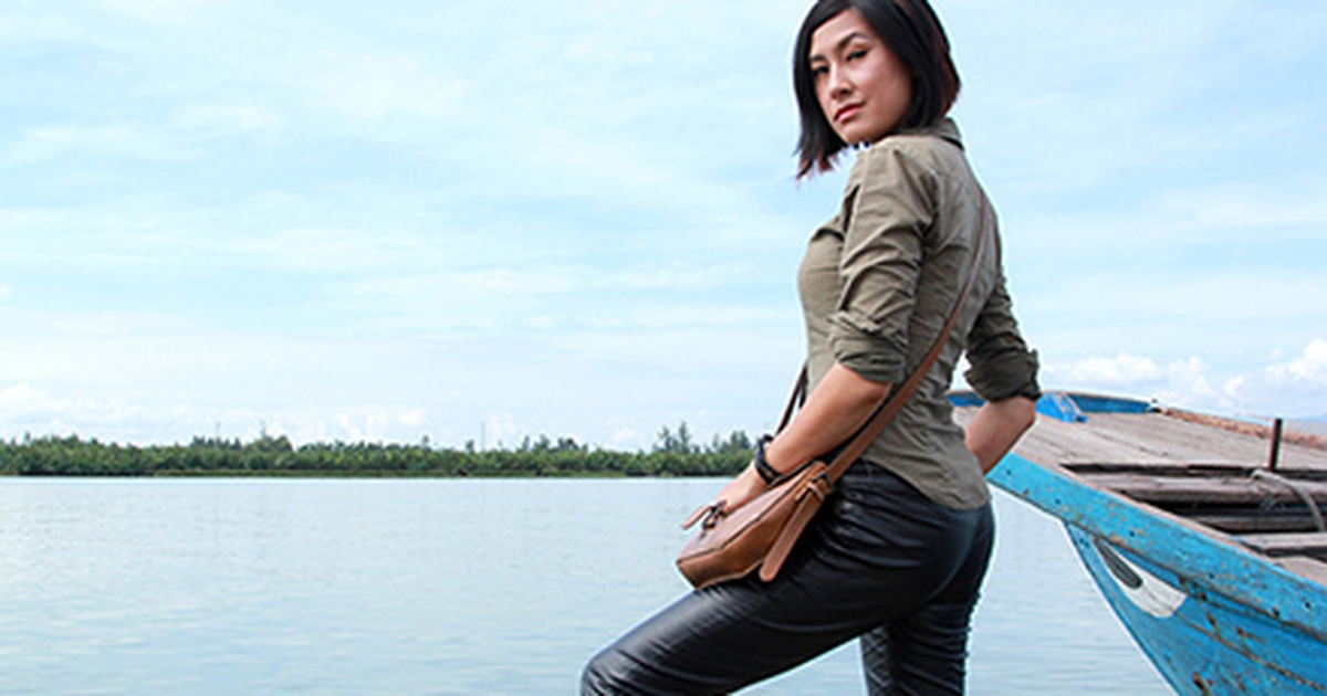 Kathy Uyên làm 'đại ca' trong phim Tết Chuyện ba cô nàng