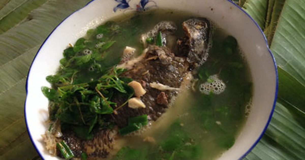 Thèm canh rau đắng đất nấu cá rô
