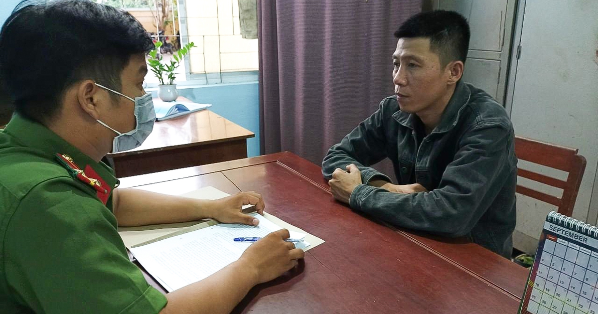 Tiểu tiện trước quán nhậu, một thanh niên bị đâm trọng thương