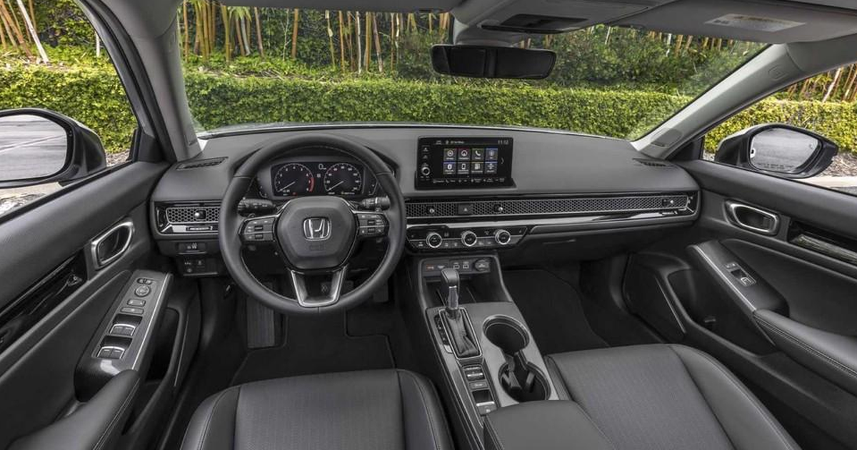 10 ô tô có khoang nội thất đẹp nhất năm 2021