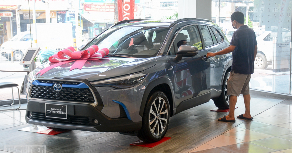 5 ô tô tiết kiệm nhiên liệu nhất Việt Nam hiện nay: Xe Toyota áp đảo