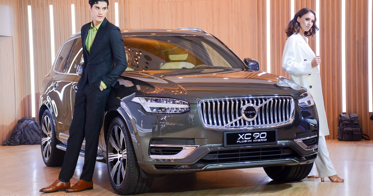 Volvo XC90 T8 mới về Việt Nam, cải tiến thiết kế cập nhật công nghệ