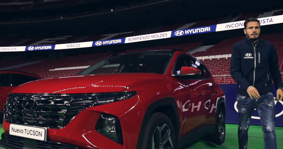 Hyundai tặng dàn xe Tucson Hybrid cho các cầu thủ Atletico Madrid