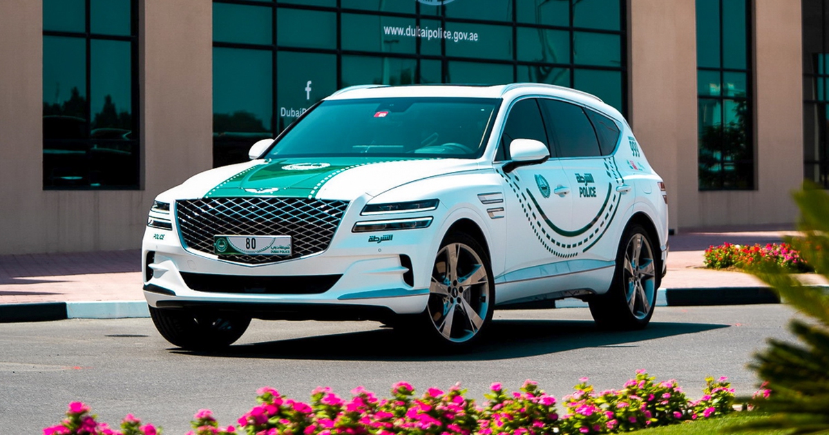 Genesis GV80 gia nhập đội xe cảnh sát Dubai