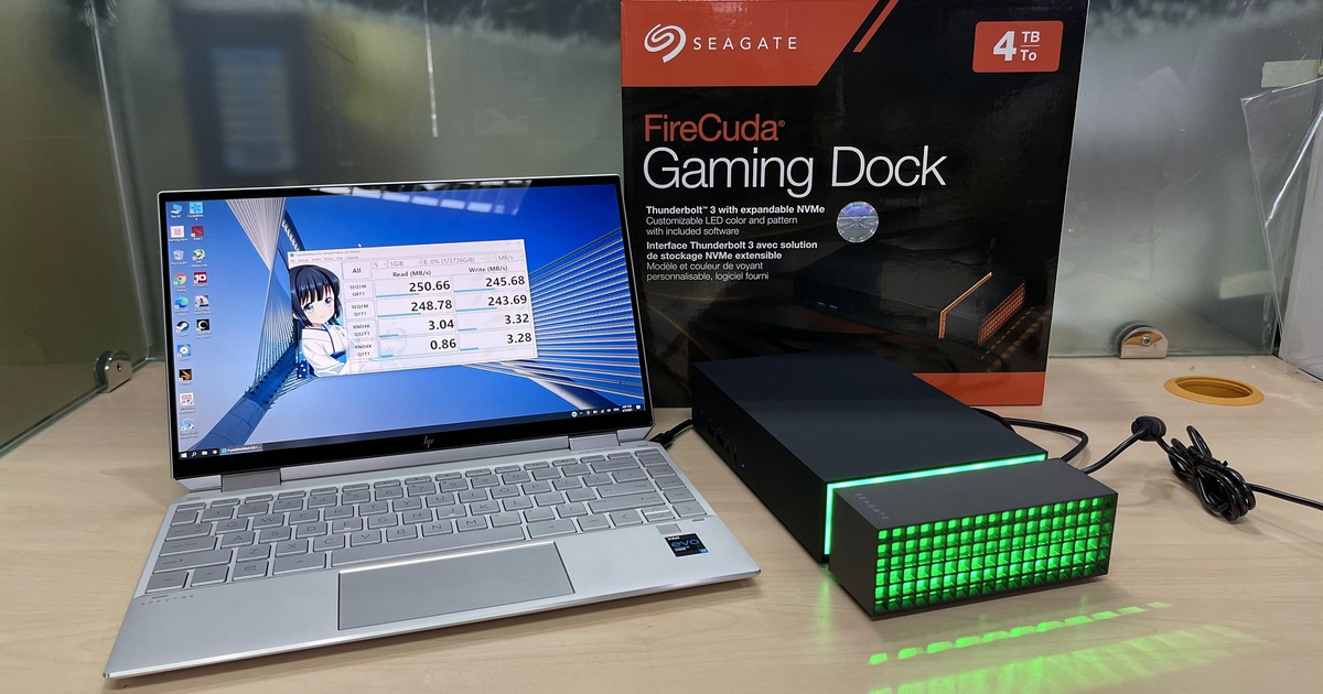 Seagate Firecuda Gaming Dock - Trung tâm lưu trữ đa chức năng cho game thủ