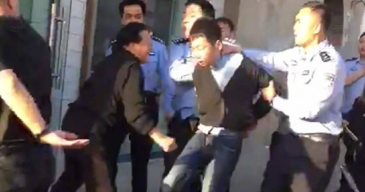 Tấn công bằng dao tại Trung Quốc, 9 học sinh thiệt mạng