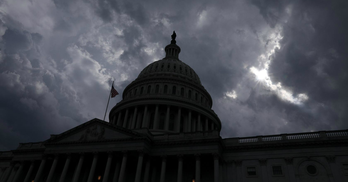 Quy trình luận tội tổng thống Mỹ diễn ra thế nào?