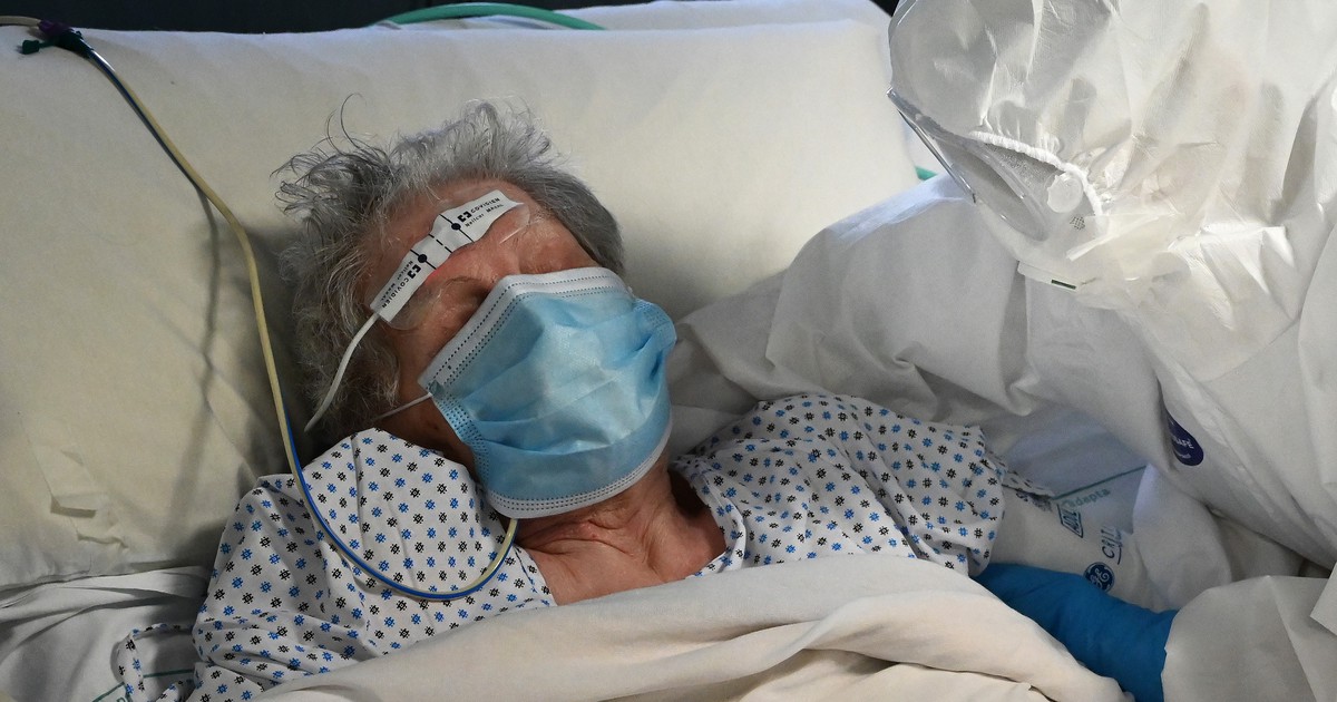 Virus Corona đã hết trong mũi nhưng vẫn còn trong mắt bệnh nhân Covid-19