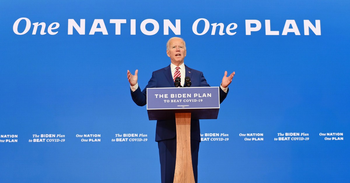 Ông Biden cam kết tiêm chủng miễn phí vắc xin Covid-19 cho người Mỹ