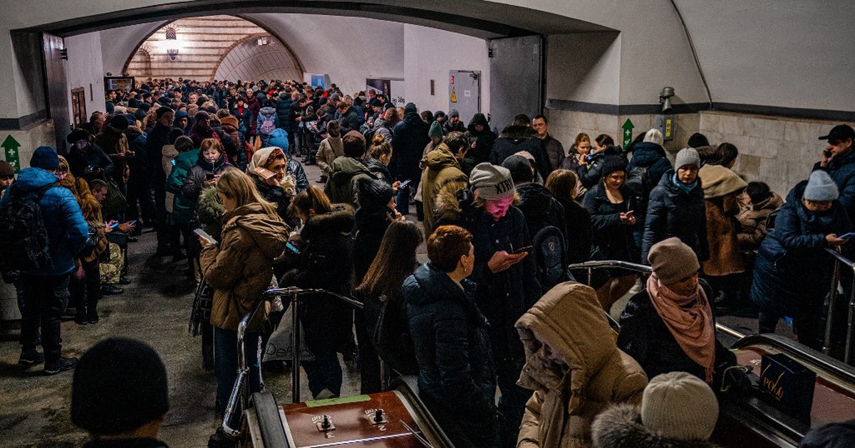 Chiến sự tối 17.12: Còi báo động lại vang khắp Ukraine, ông Putin bàn chiến lược