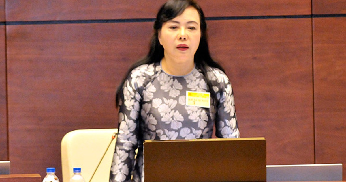 Bộ trưởng Y tế Nguyễn Thị Kim Tiến: Đấu thầu thuốc không thể loạn giá được