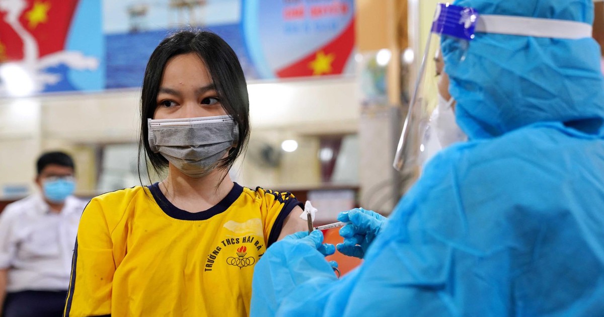 Hỗ trợ học sinh, giáo viên di chuyển về TP.HCM để chuẩn bị học trực tiếp