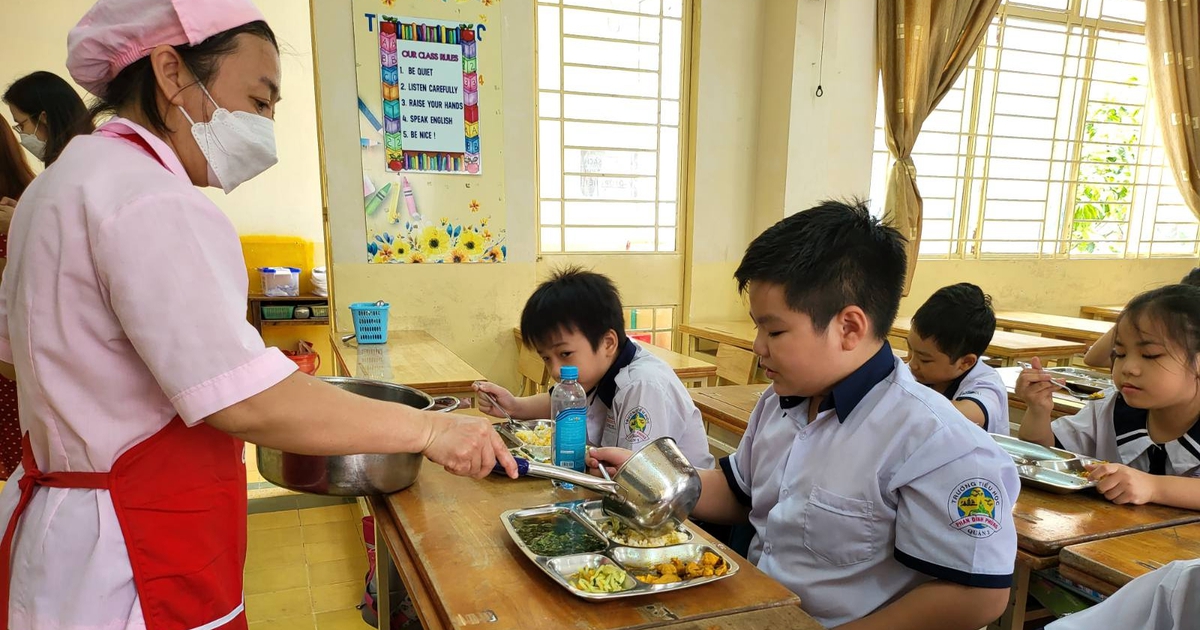 Dạy học trực tiếp, nhà trường gặp những khó khăn gì?