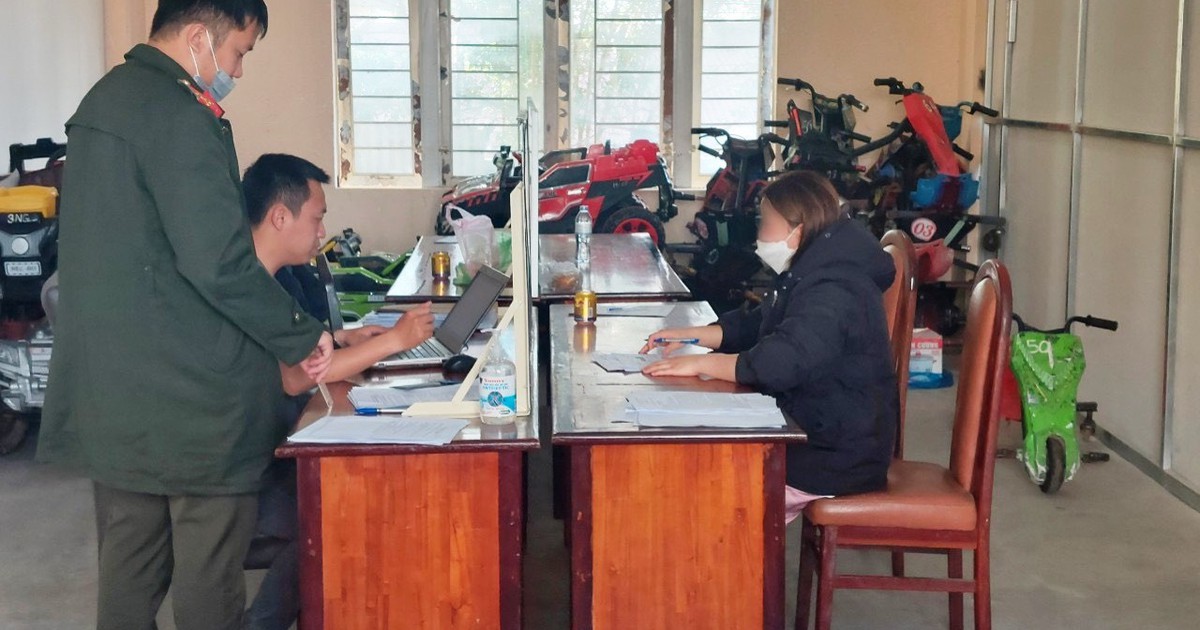 Lâm Đồng: Đang tại ngoại, cô gái dùng mạng xã hội tiếp tục lừa đảo bán hoa