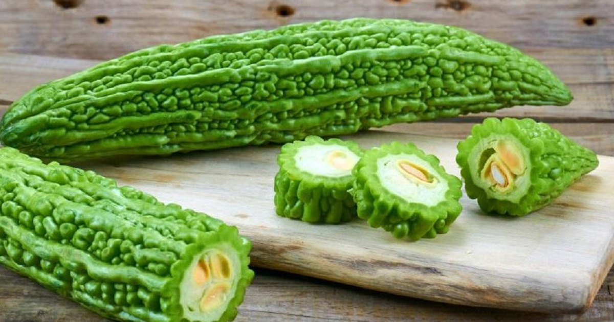 Bác sĩ chia sẻ những lợi ích của khổ qua, rau má, rau đắng