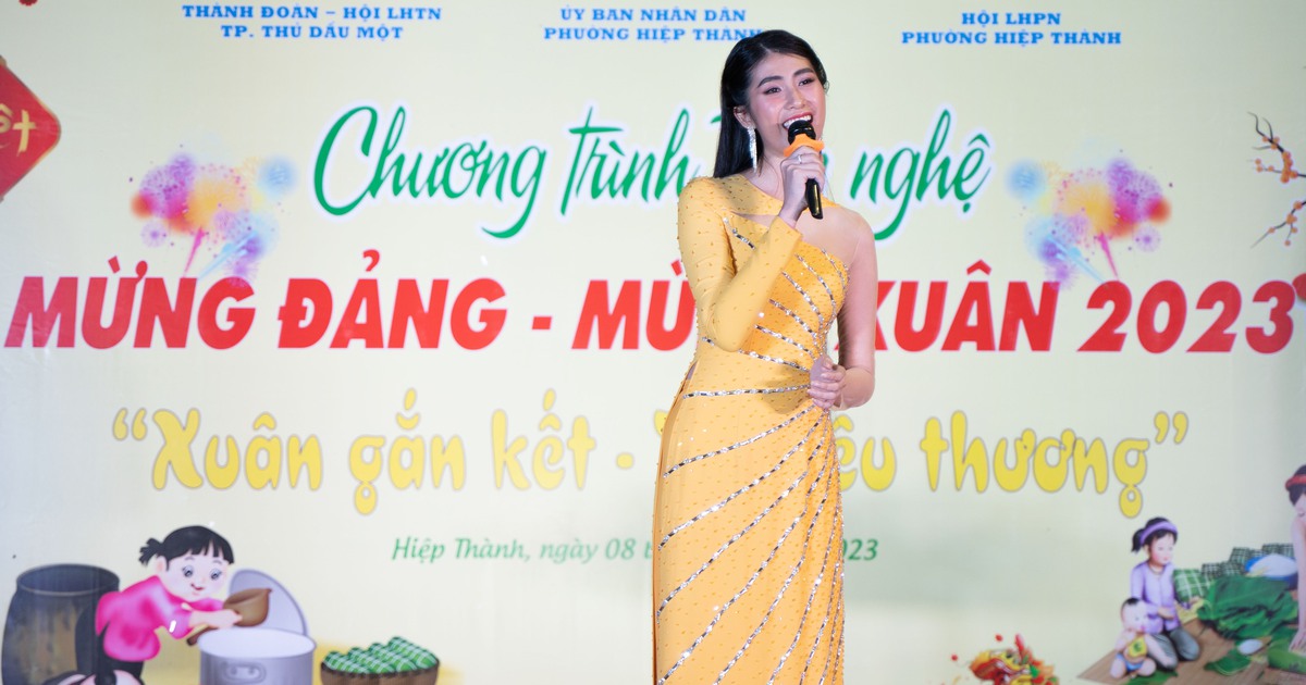 Hoa khôi Nam bộ 2022 Lê Thị Kiều Nhung lấn sân ca hát