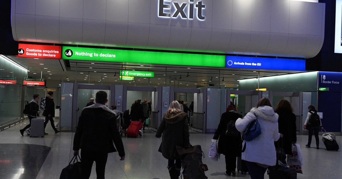 EU sẽ miễn thị thực cho công dân Anh hậu Brexit