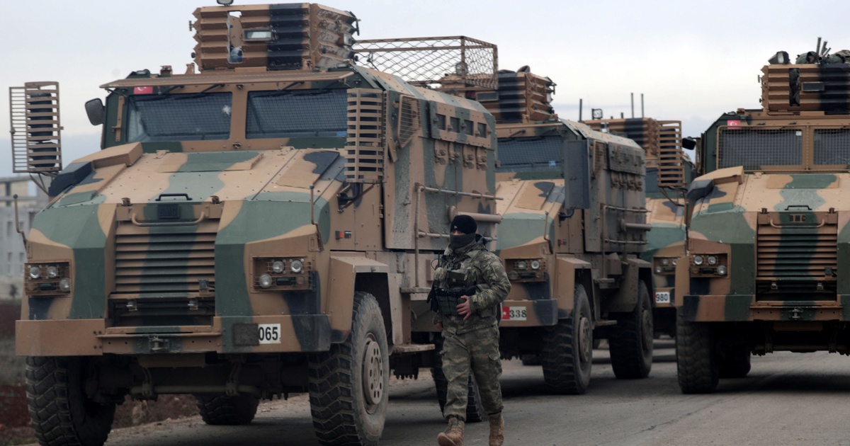 33 binh sĩ chết vì bị không kích, Thổ Nhĩ Kỳ tấn công trả đũa vào quân chính phủ Syria