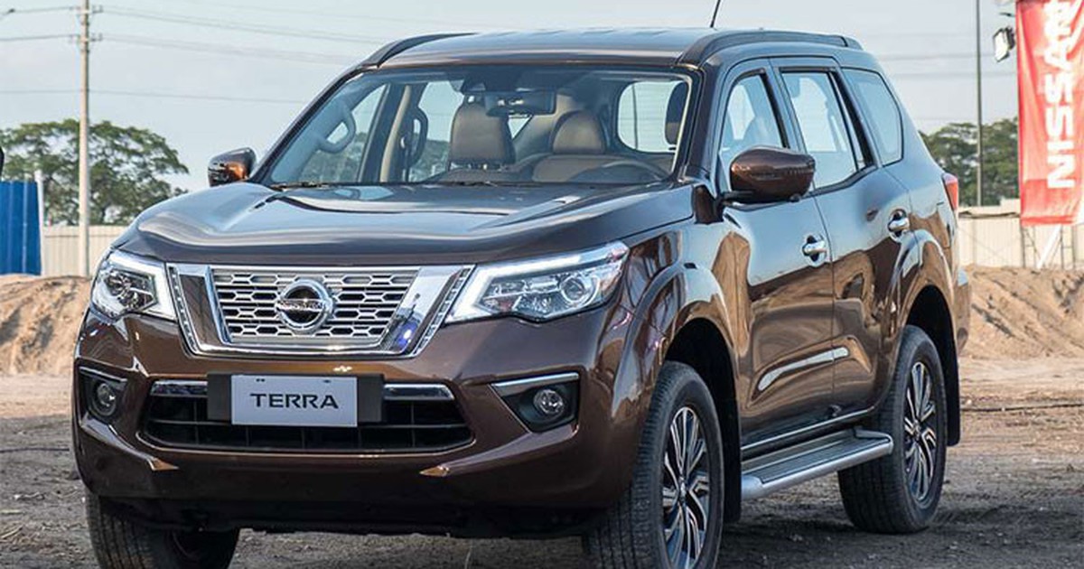 Nissan giảm giá mạnh nhiều mẫu xe tại Việt Nam