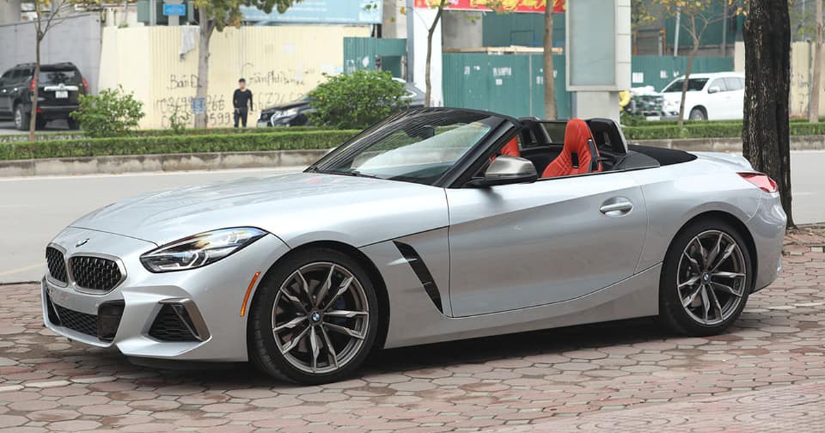 BMW Z4 M40i máy 3.0 giá hơn 5 tỉ đồng tại Việt Nam