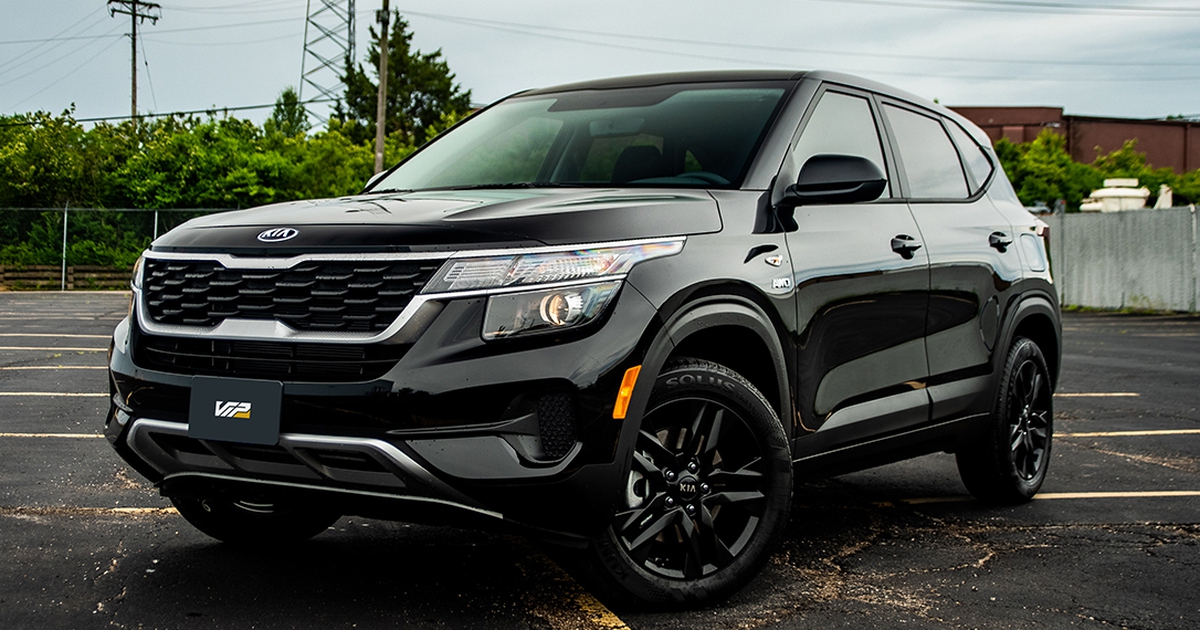 KIA Seltos 2022 có thêm phiên bản 'đen toàn thân'