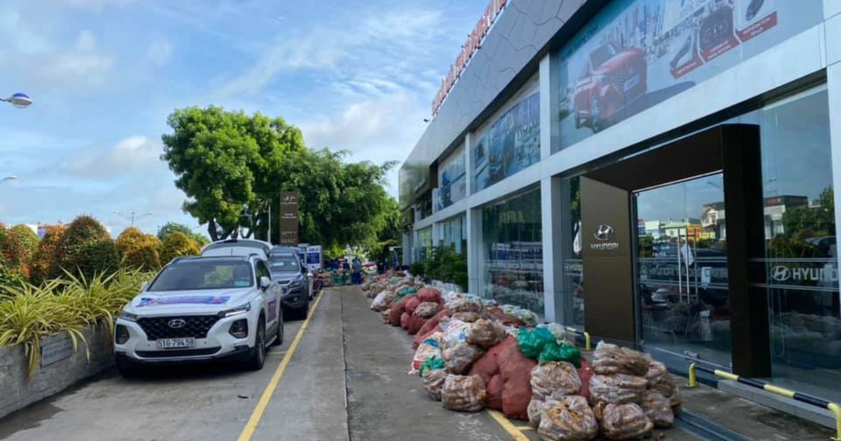 Dịch Covid-19 cộng ‘tháng Ngâu’, thị trường ô tô Việt Nam lập kỷ lục buồn