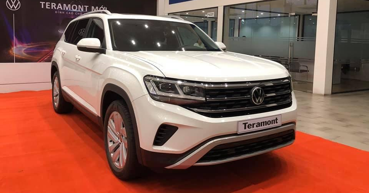 Cận cảnh Volkswagen Teramont 2021 'đấu' Ford Explorer tại Việt Nam