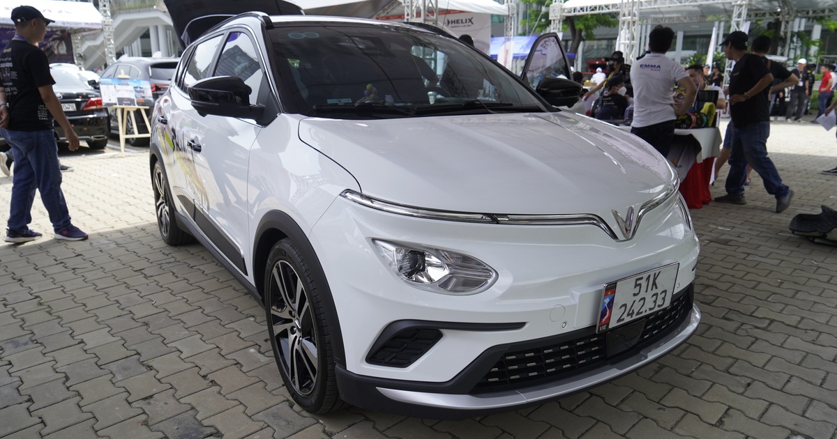 Phê duyệt chương trình thúc đẩy xe điện, chuyển đổi năng lượng xanh