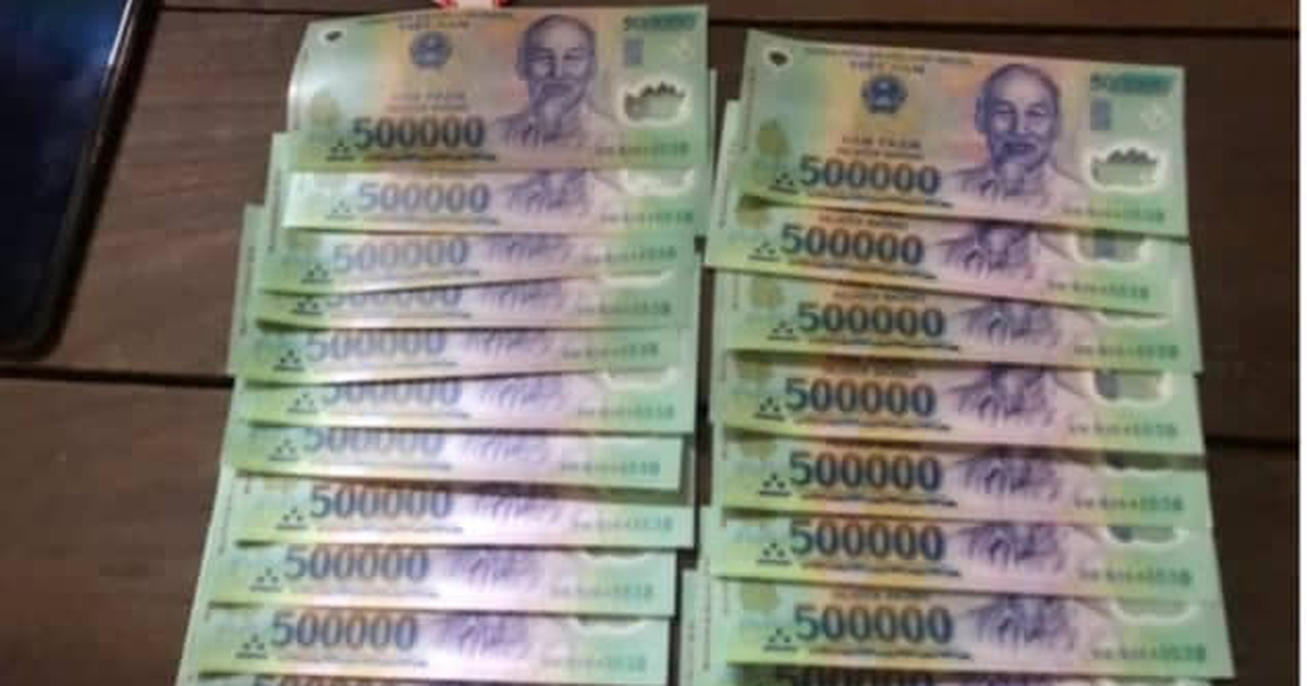 Triệt phá đường dây in tiền giả tại TP.HCM, thu giữ súng và ma túy