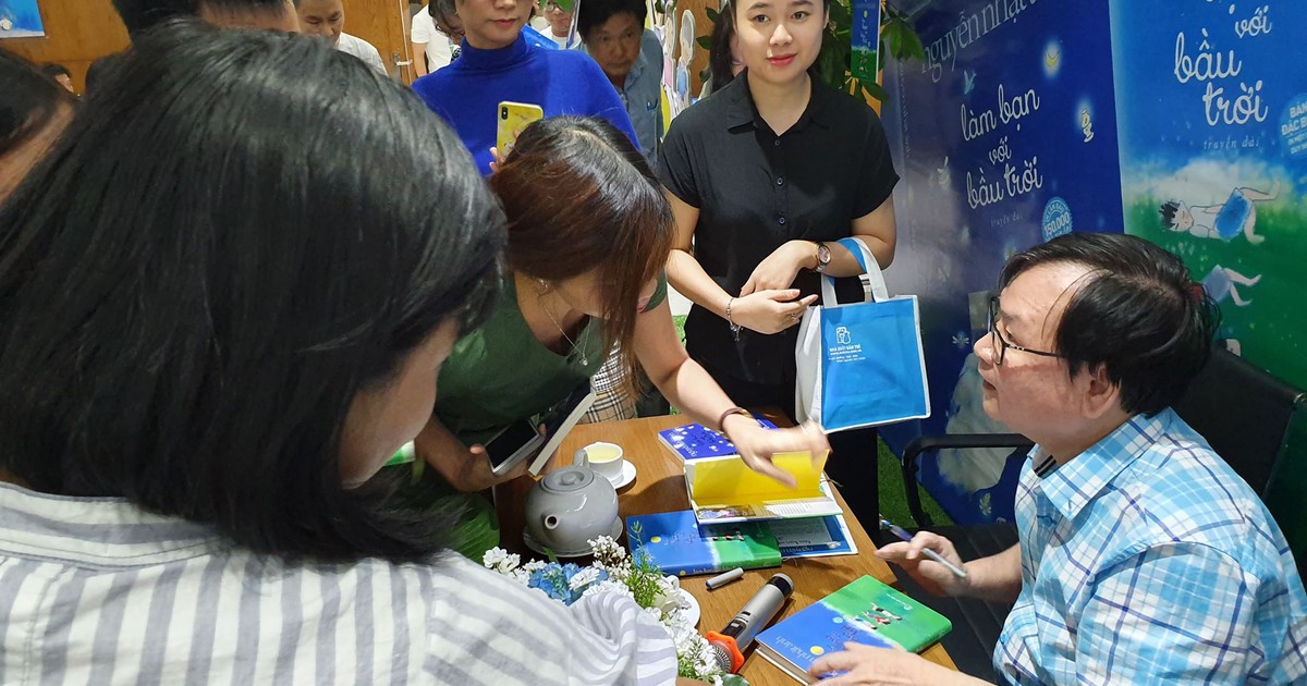 Nhà văn Nguyễn Nhật Ánh: 'Nếu không viết văn tôi chẳng biết làm gì'