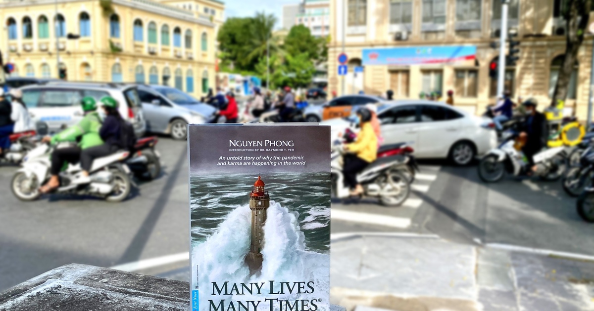 'Muôn kiếp nhân sinh' của Nguyên Phong chuyển ngữ sang tiếng Anh, phát hành ra thế giới