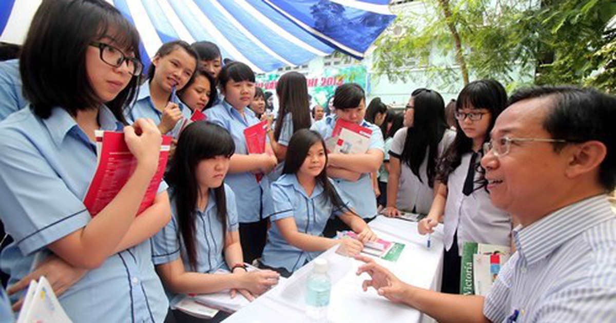 Học sinh cần chia sẻ, không biết hỏi ai