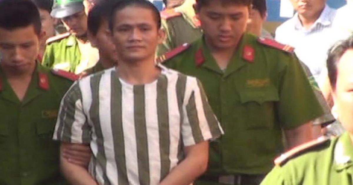 Thực nghiệm điều tra vụ 'cha giết con 5 tuổi, chôn xác bên nhà'